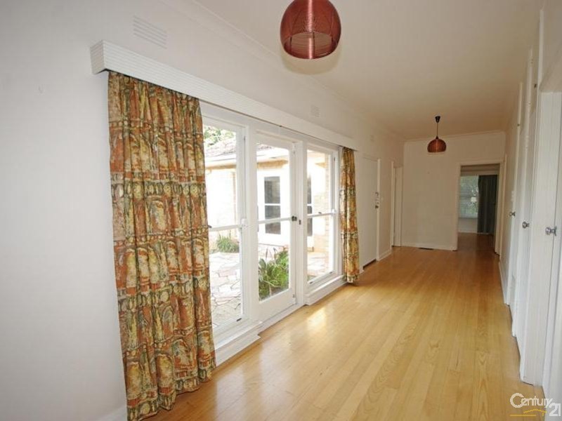 45 Haydens Road, Beaumaris VIC 3193