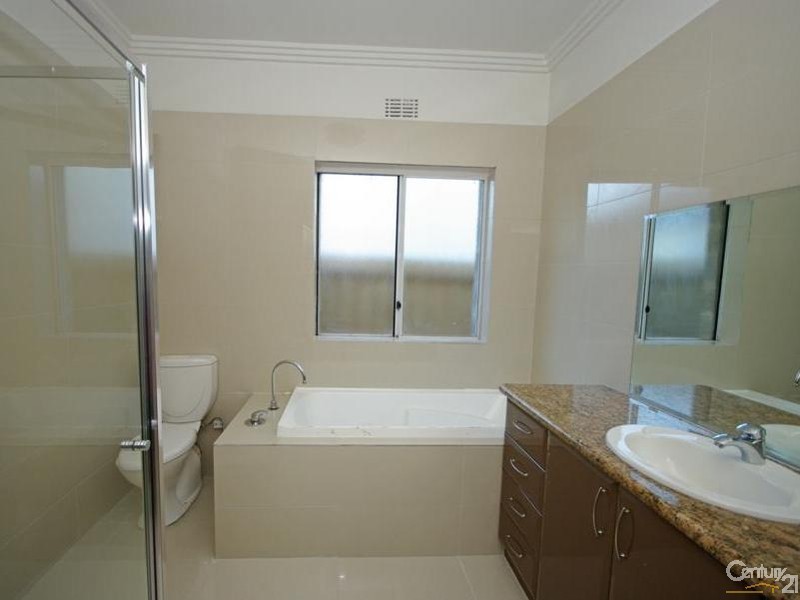 15 Quinns Road, Bentleigh East VIC 3165