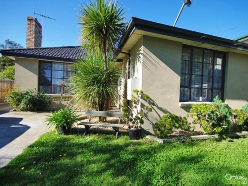 15 Quinns Road, Bentleigh East VIC 3165
