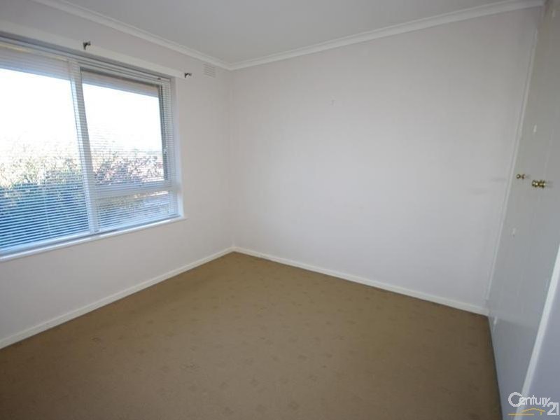 4/2 Werona Street, Bentleigh VIC 3204