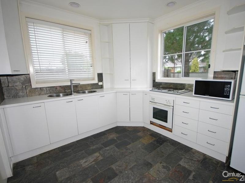 23 Seaview Avenue, Bentleigh VIC 3204