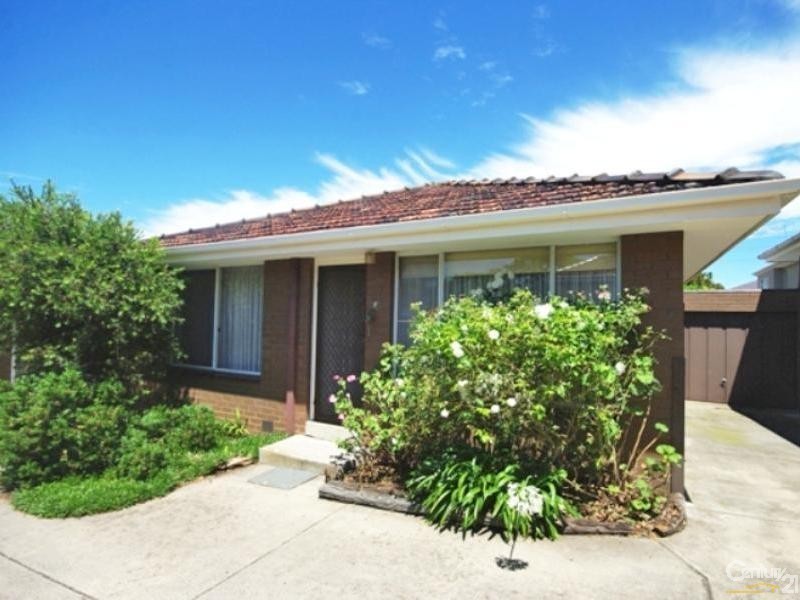 2/2 Rowland Street, Bentleigh East VIC 3165