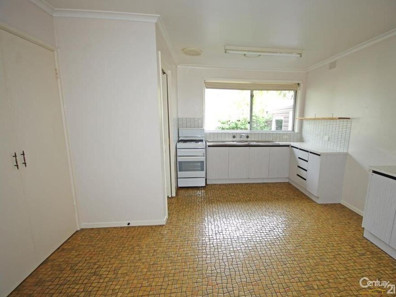 2/2 Rowland Street, Bentleigh East VIC 3165