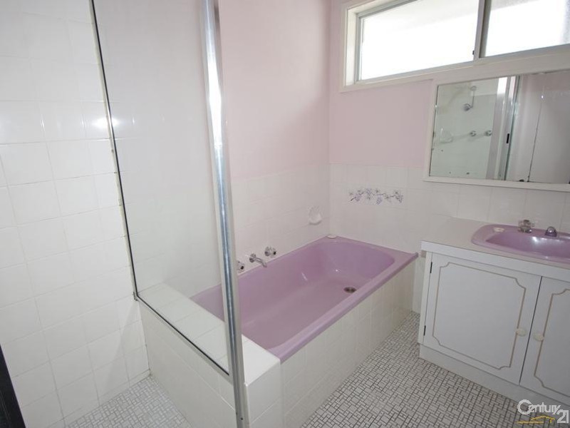 2/2 Rowland Street, Bentleigh East VIC 3165