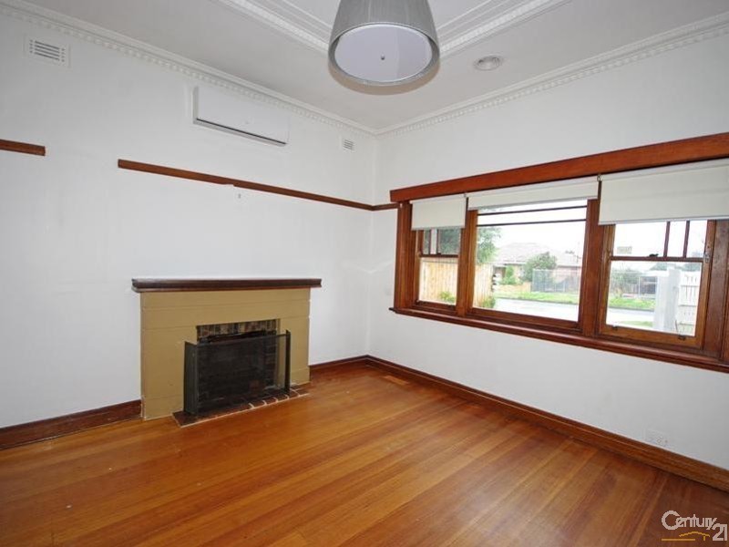 18A Lewis Street, Mckinnon VIC 3204