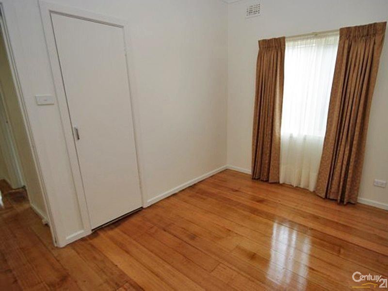 5 Moya Crescent, Noble Park VIC 3174