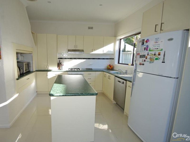 1/57 Brewer Road, Bentleigh VIC 3204