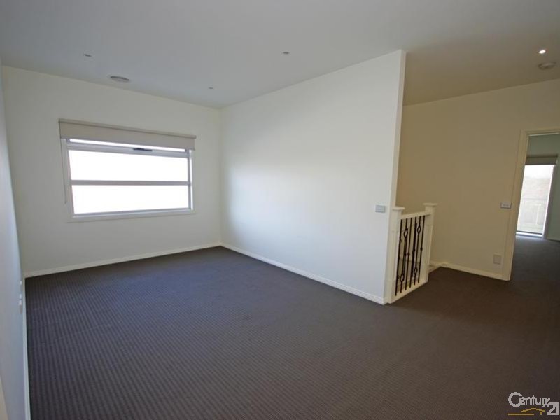 12A Gray Street, Bentleigh East VIC 3165