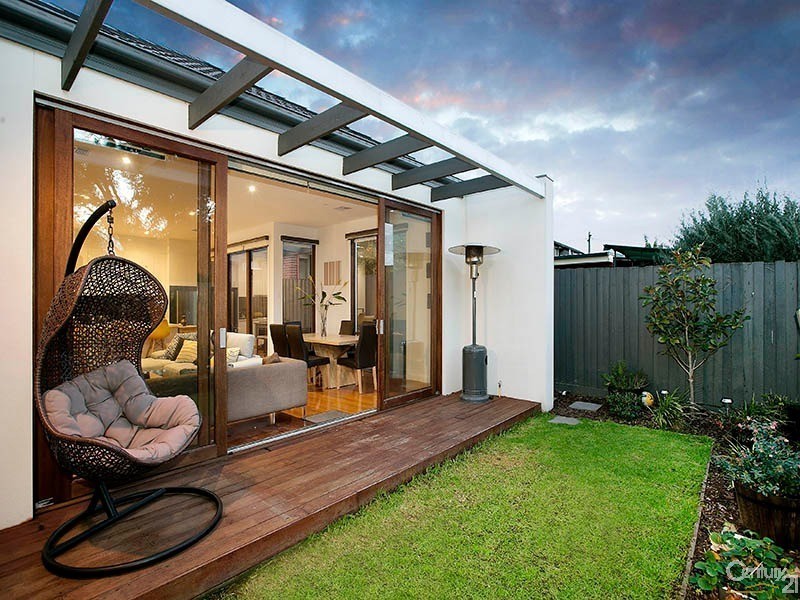 15A Dickens Street, Bentleigh VIC 3204