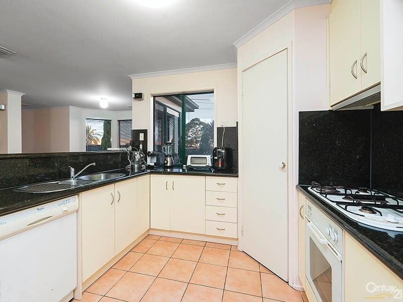 3 Belinda Court, Bentleigh East VIC 3165