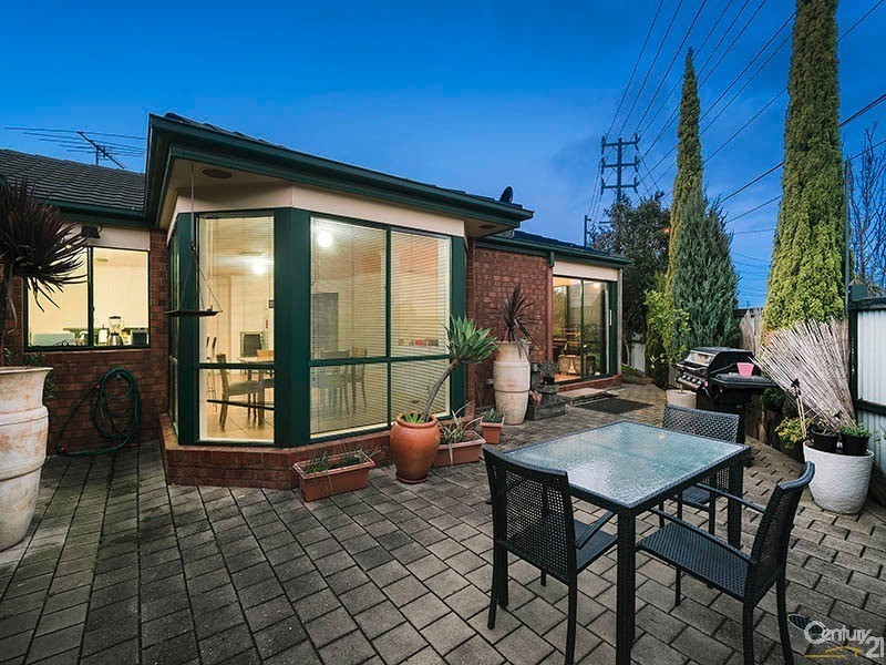 3 Belinda Court, Bentleigh East VIC 3165