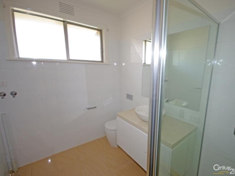 4/21-23 Morton Street, Clayton VIC 3168