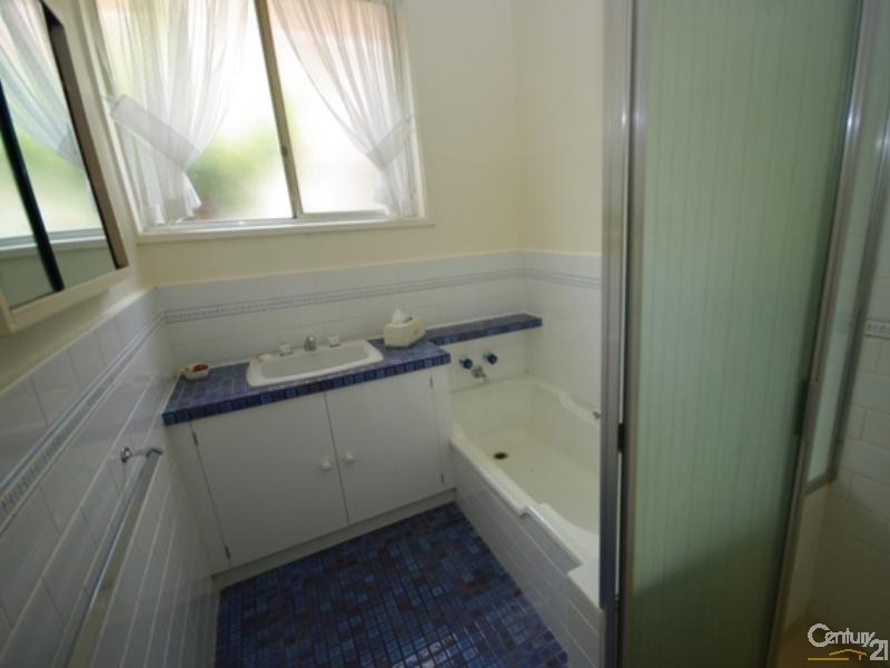 4 Kooringa Road, Carnegie VIC 3163