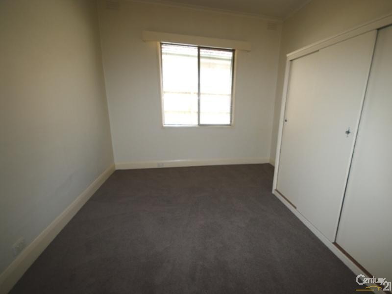 4 Kooringa Road, Carnegie VIC 3163