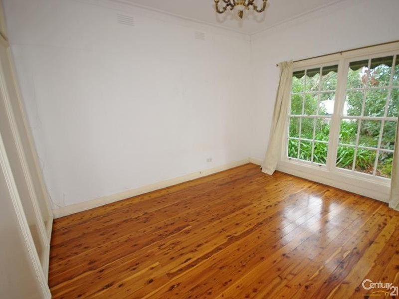 10 Moylan Street, Bentleigh East VIC 3165