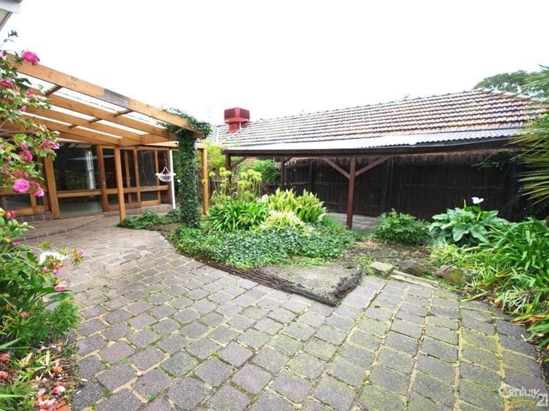 10 Moylan Street, Bentleigh East VIC 3165