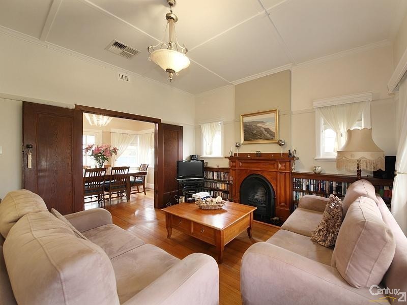 2 Bewdley Street, Ormond VIC 3204