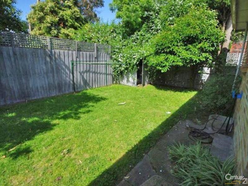 30 George Street, Bentleigh East VIC 3165