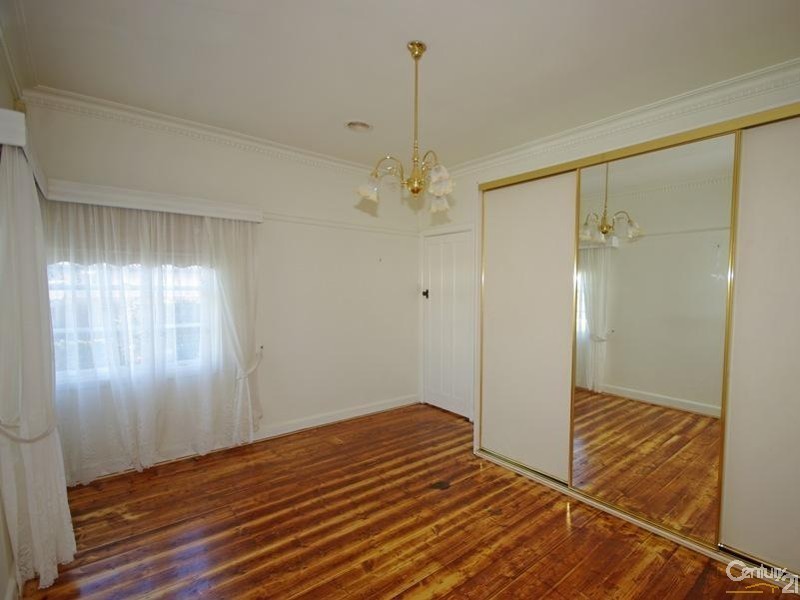 33 Small Road, Bentleigh VIC 3204