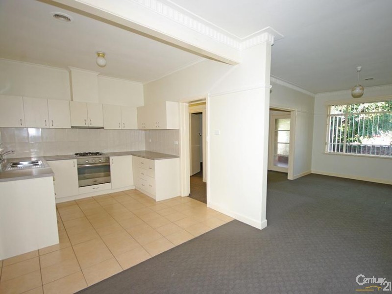 99 East Boundary Road, Bentleigh East VIC 3165