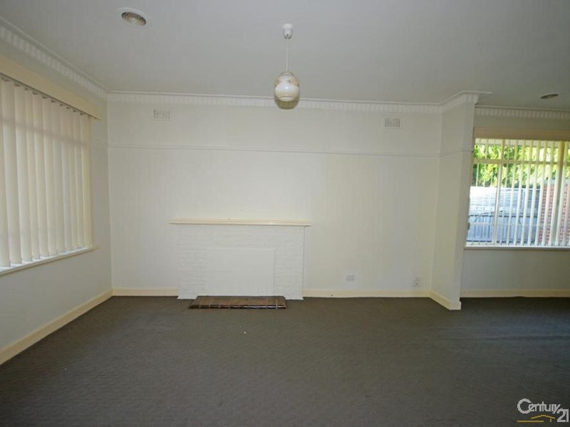 99 East Boundary Road, Bentleigh East VIC 3165