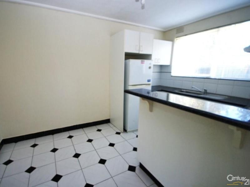 2/16  Marara Road, Caulfield South VIC 3162