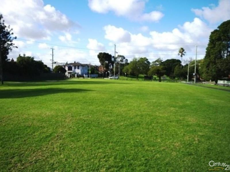 2/16  Marara Road, Caulfield South VIC 3162