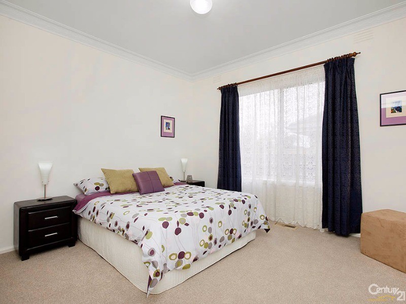 38 Royena Road, Moorabbin VIC 3189