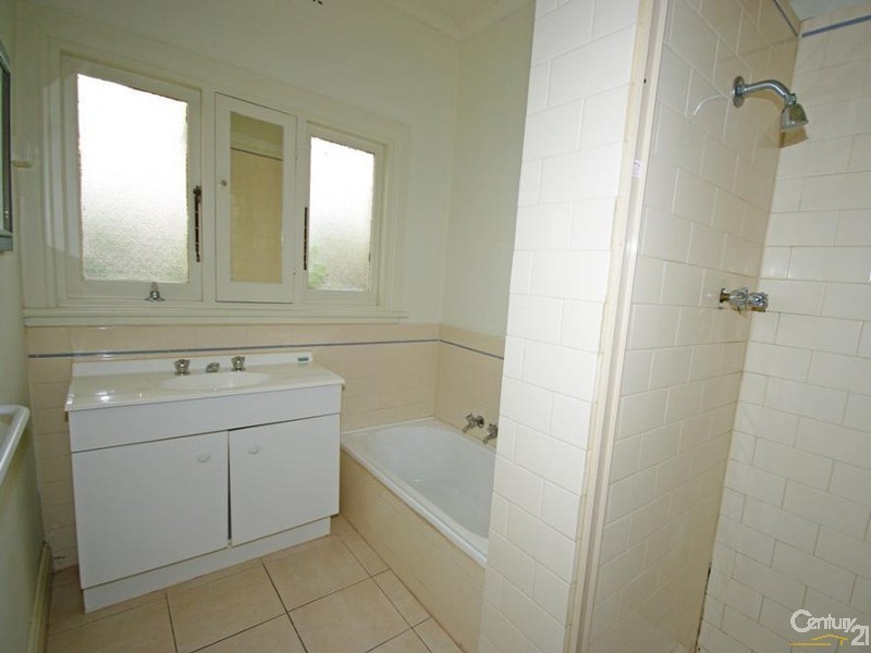 3 Galtum Avenue, Bentleigh VIC 3204