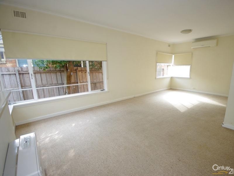 14 Tambet Street, Bentleigh East VIC 3165
