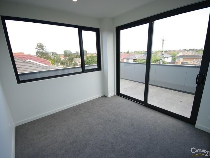 201/24-26 Mavho Street, Bentleigh VIC 3204