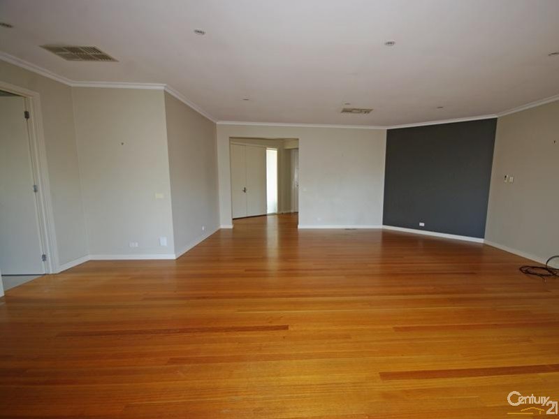 2/34 Whitmuir Road, Bentleigh VIC 3204