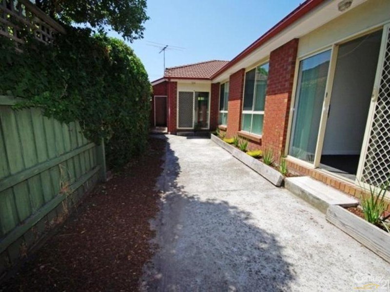 1/7 Anderson Avenue, Bentleigh East VIC 3165