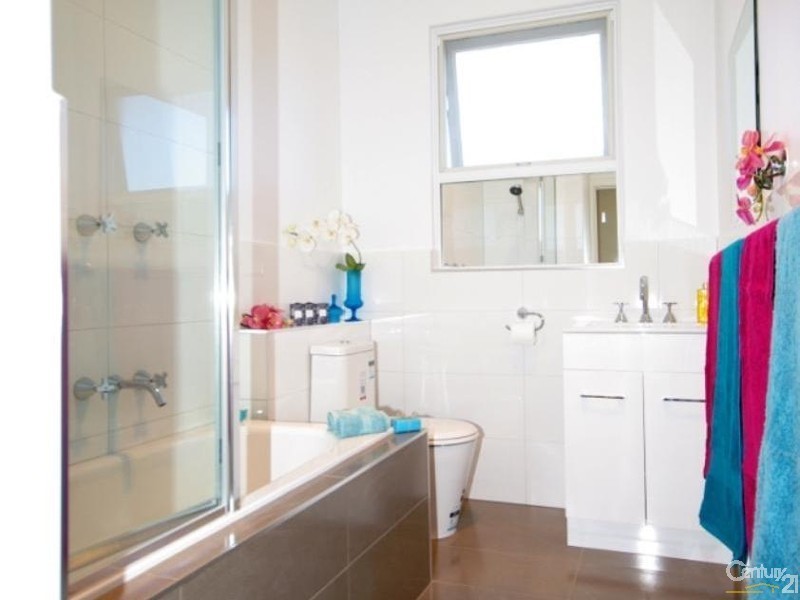 10/4 Osborne Avenue, Glen Iris VIC 3146