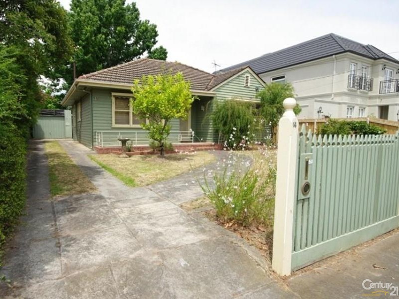 14 Blackshaw Street, Mckinnon VIC 3204