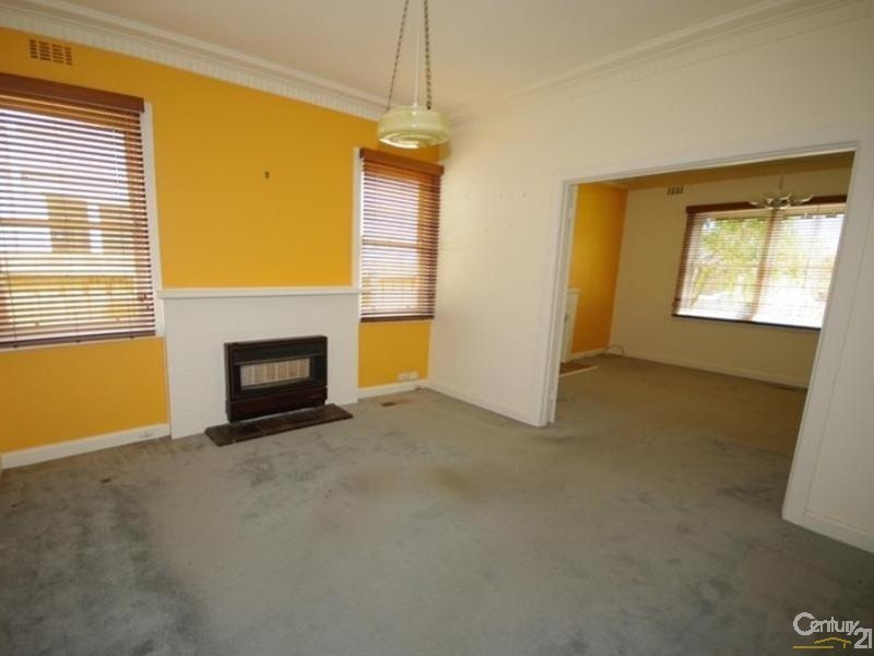 14 Blackshaw Street, Mckinnon VIC 3204