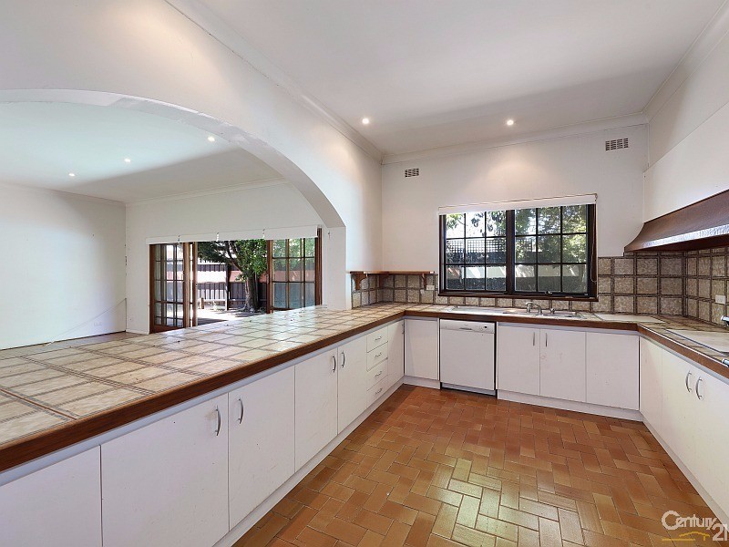 2 – 6 Tatong Road, Brighton East VIC 3187