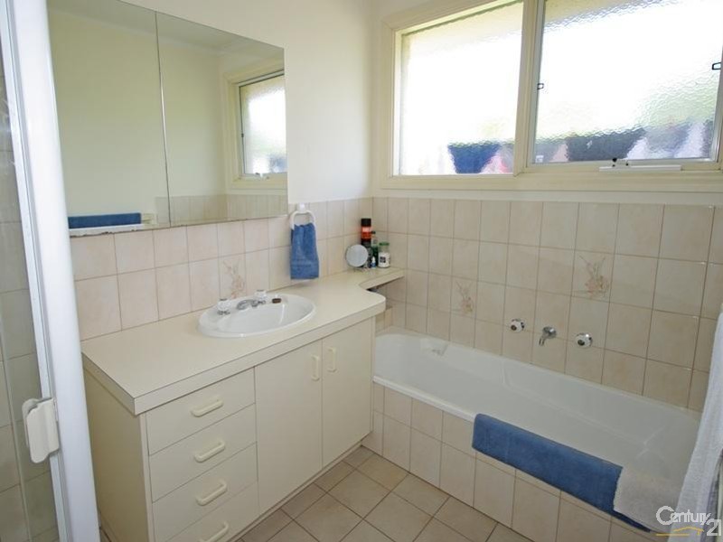 2/155 Bignell Road, Bentleigh East VIC 3165