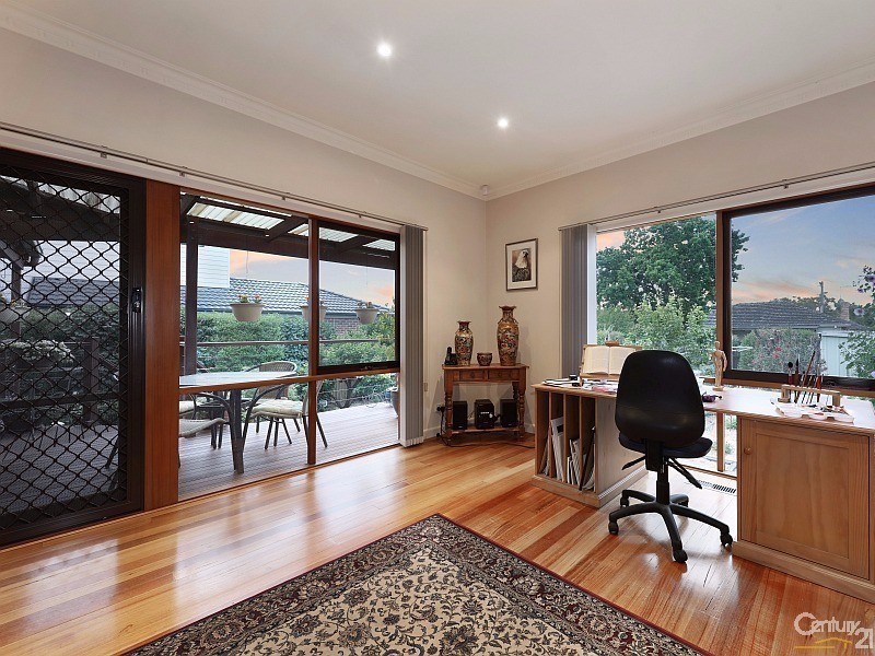93 Parkmore Road, Bentleigh East VIC 3165