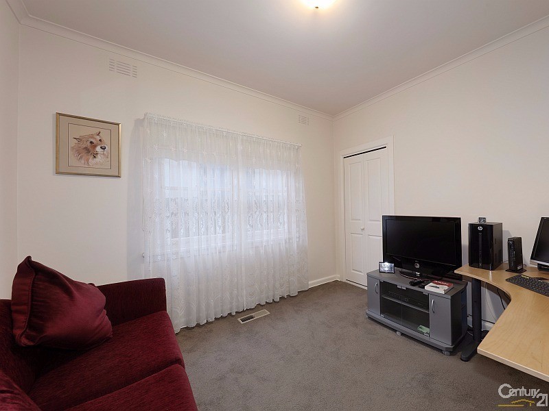 93 Parkmore Road, Bentleigh East VIC 3165