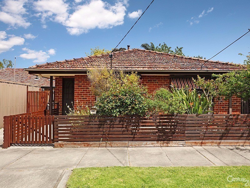4 Marston Street, Bentleigh VIC 3204