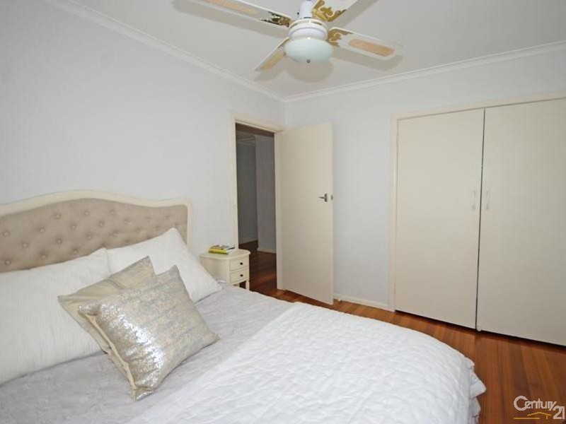 8/138 Linacre Road, Hampton VIC 3188