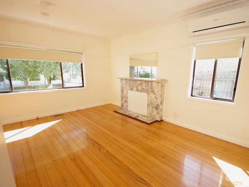 34 Glenbrook Avenue, Clayton VIC 3168