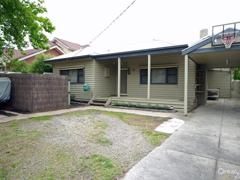 32 Connie Street, Bentleigh East VIC 3165