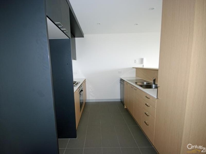 302/175 Kangaroo Road, Hughesdale VIC 3166