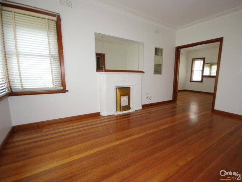 5 The Crossover, Carnegie VIC 3163