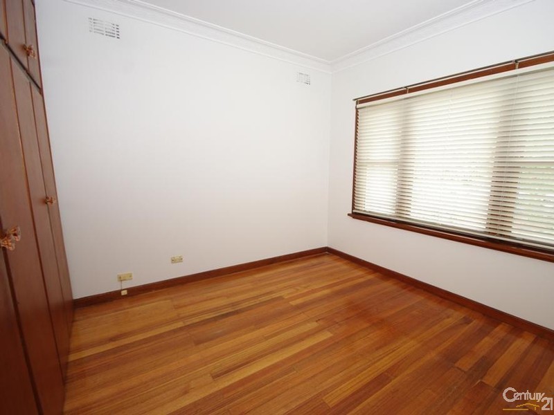 5 The Crossover, Carnegie VIC 3163