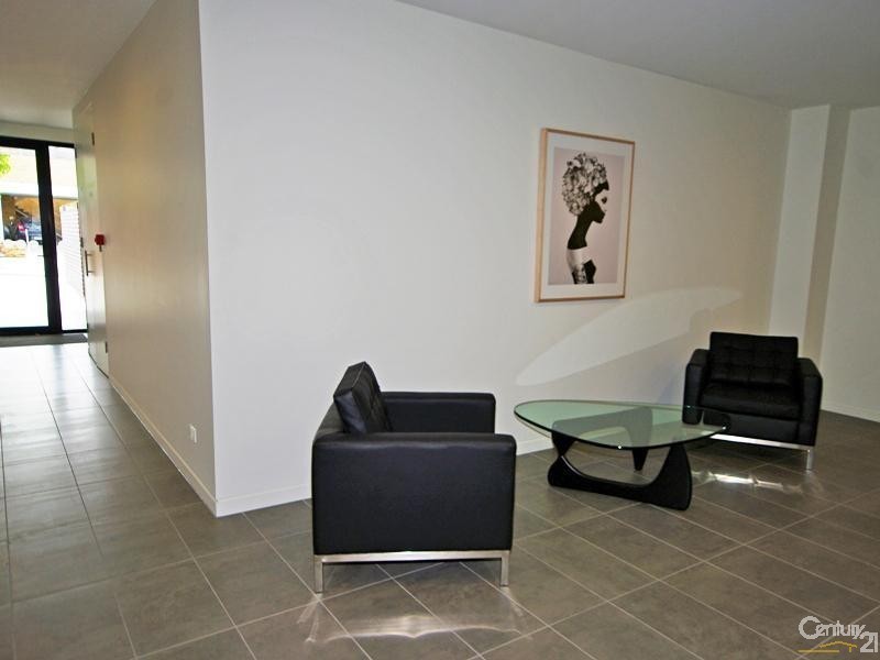 206/22-26 Bent Street, Bentleigh VIC 3204