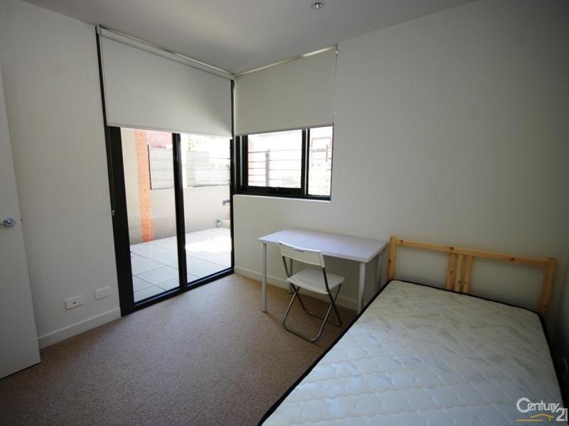 G04/56 Kambrook Road, Caulfield North VIC 3161