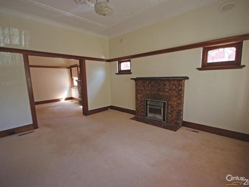 3 Lillimur Road, Ormond VIC 3204